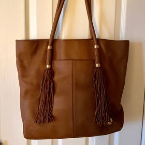 Vince Camuto | Dessa Tassel Tote Hazelnut